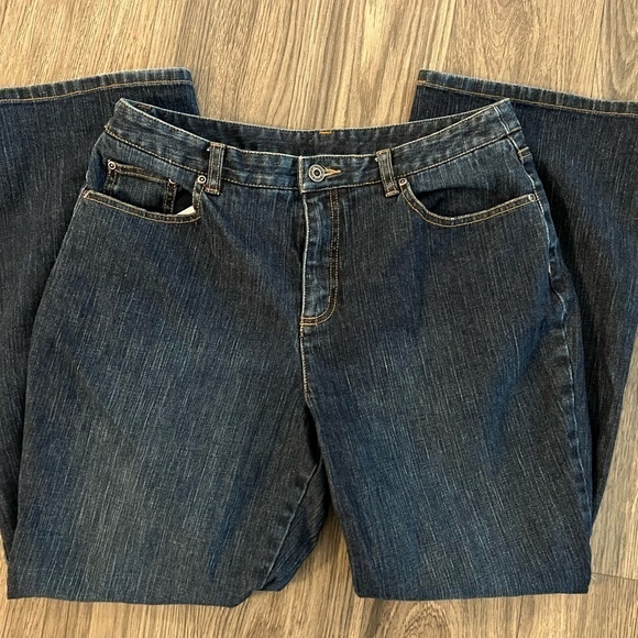 Talbots Dark Wash Denim Jeans Size 14 Petite With Stretch, Wide Leg Trousers - Picture 9 of 9